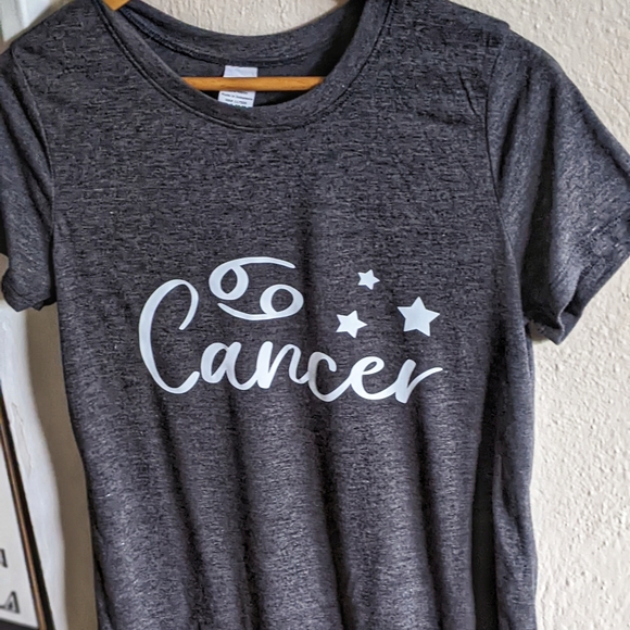 ✨Cancer Zodiac♋ Graphic Soft Blend Tee ✂️HANDCRAFTED! - Picture 3 of 11